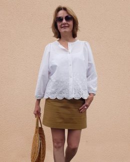 Patron de la blouse Ivy en voile de coton et dentelle